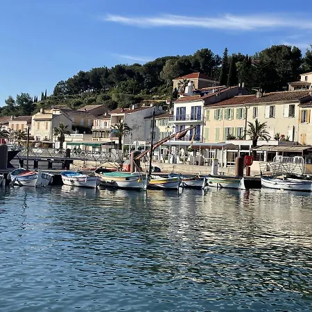 Apartment Mignon Calme Douillet Ascenseur Clim Etage Eleve Proche Parking Et Toutes Commodites Au Coeur Du Historique *