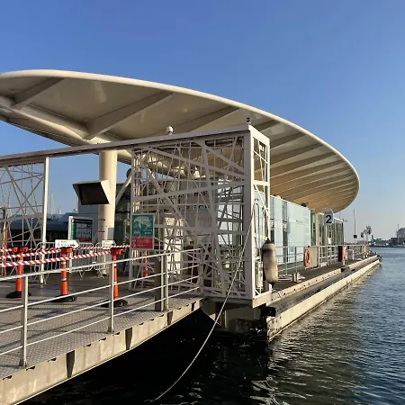 Mignon Calme Douillet Ascenseur Clim Etage Eleve Proche Parking Et Toutes Commodites Au Coeur Du Historique *